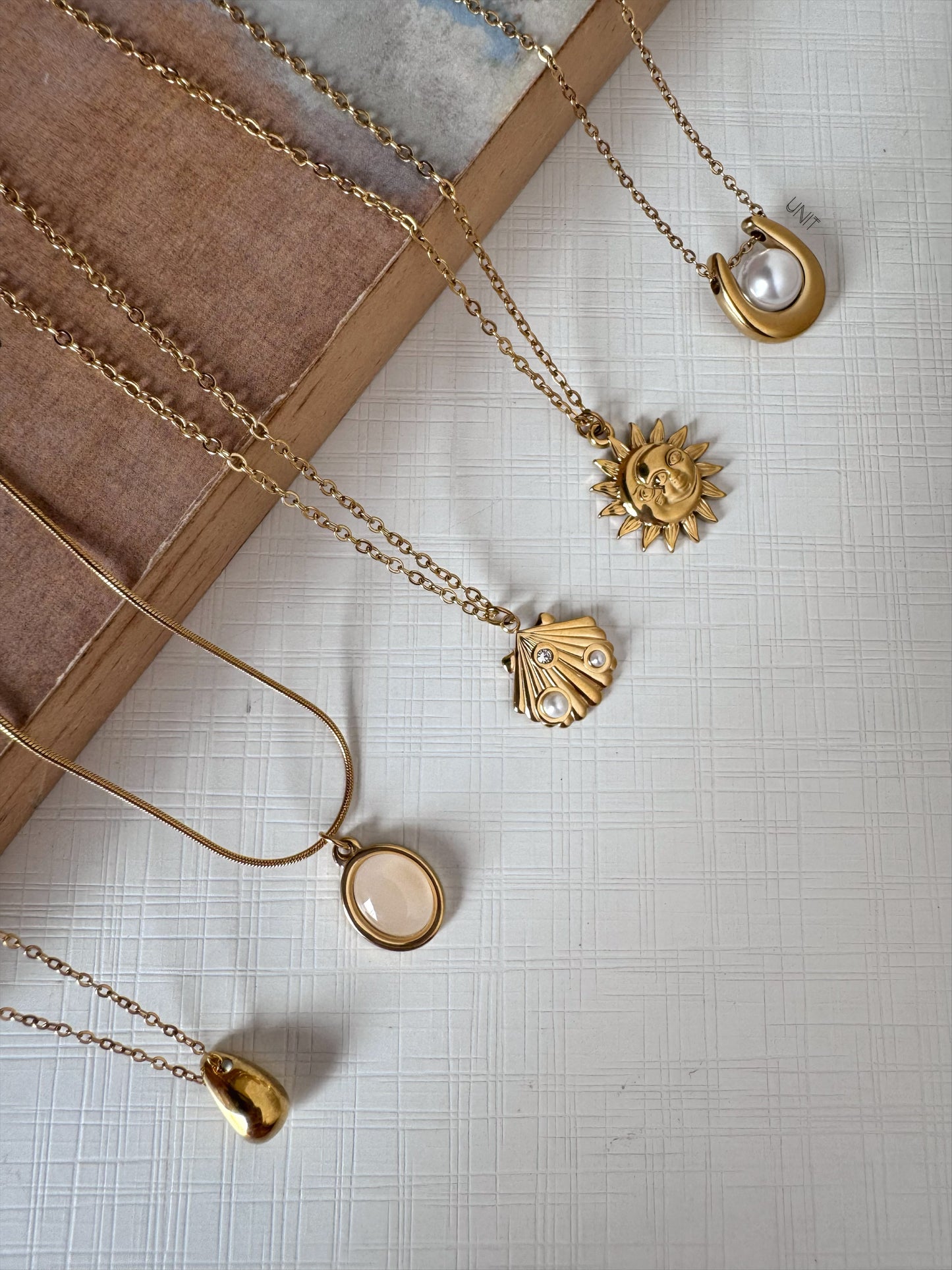 Solène Necklace