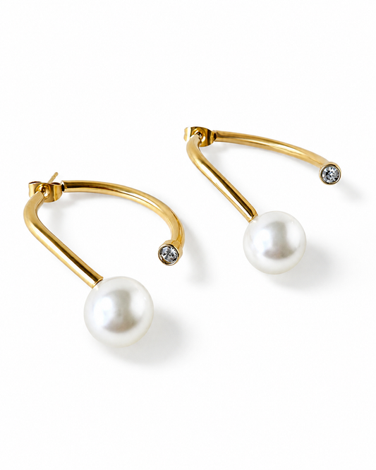 Lyra Pearl Earrings