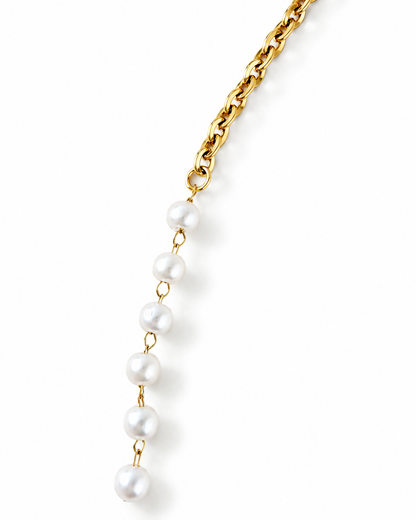 Mira Pearl Necklace