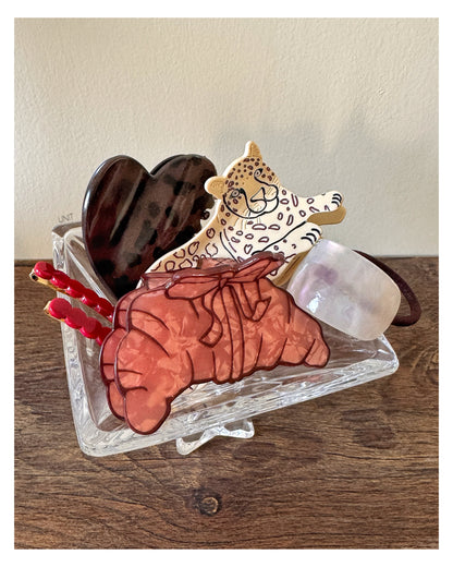 Ruby Scallop Hair Pins (Set of 2)