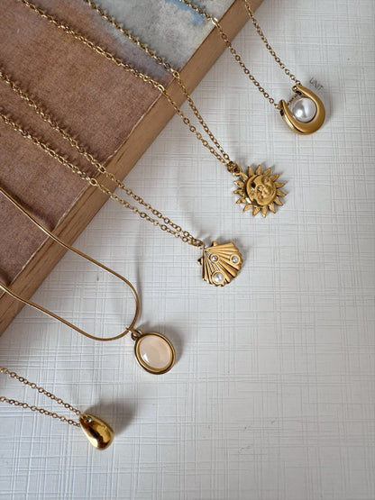 Solène Necklace