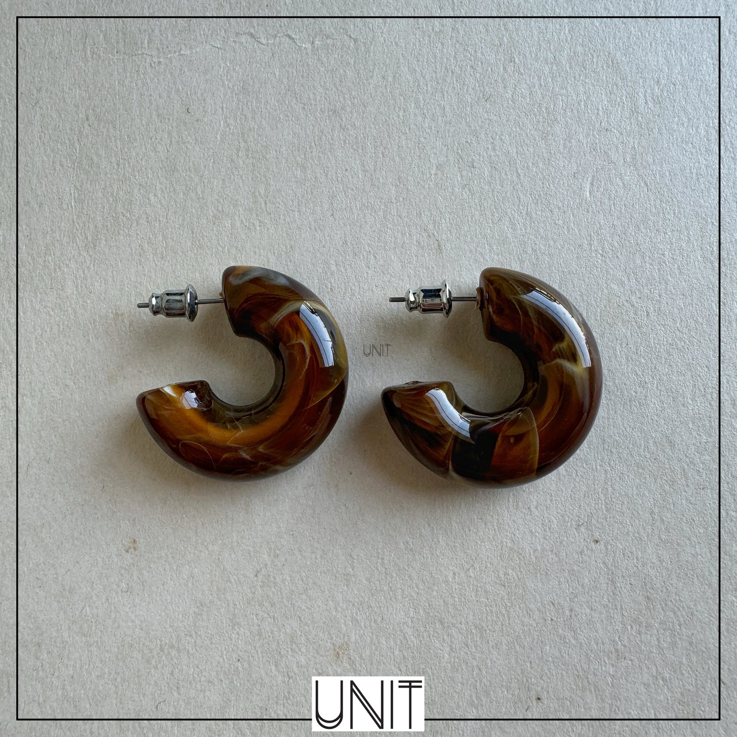 Maris Crescent Hoops – Espresso