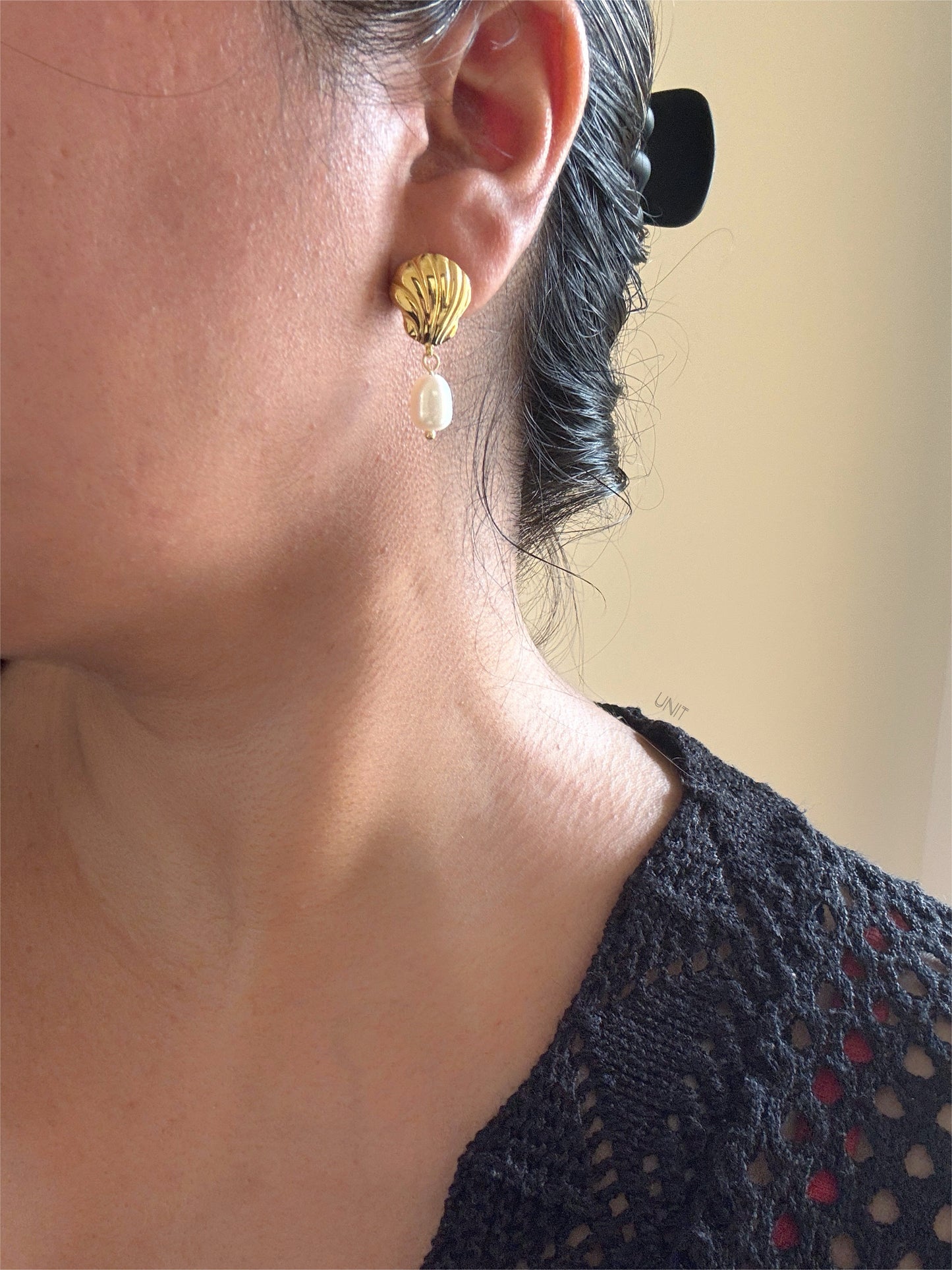 Marina Gold Wave Pearl Drops