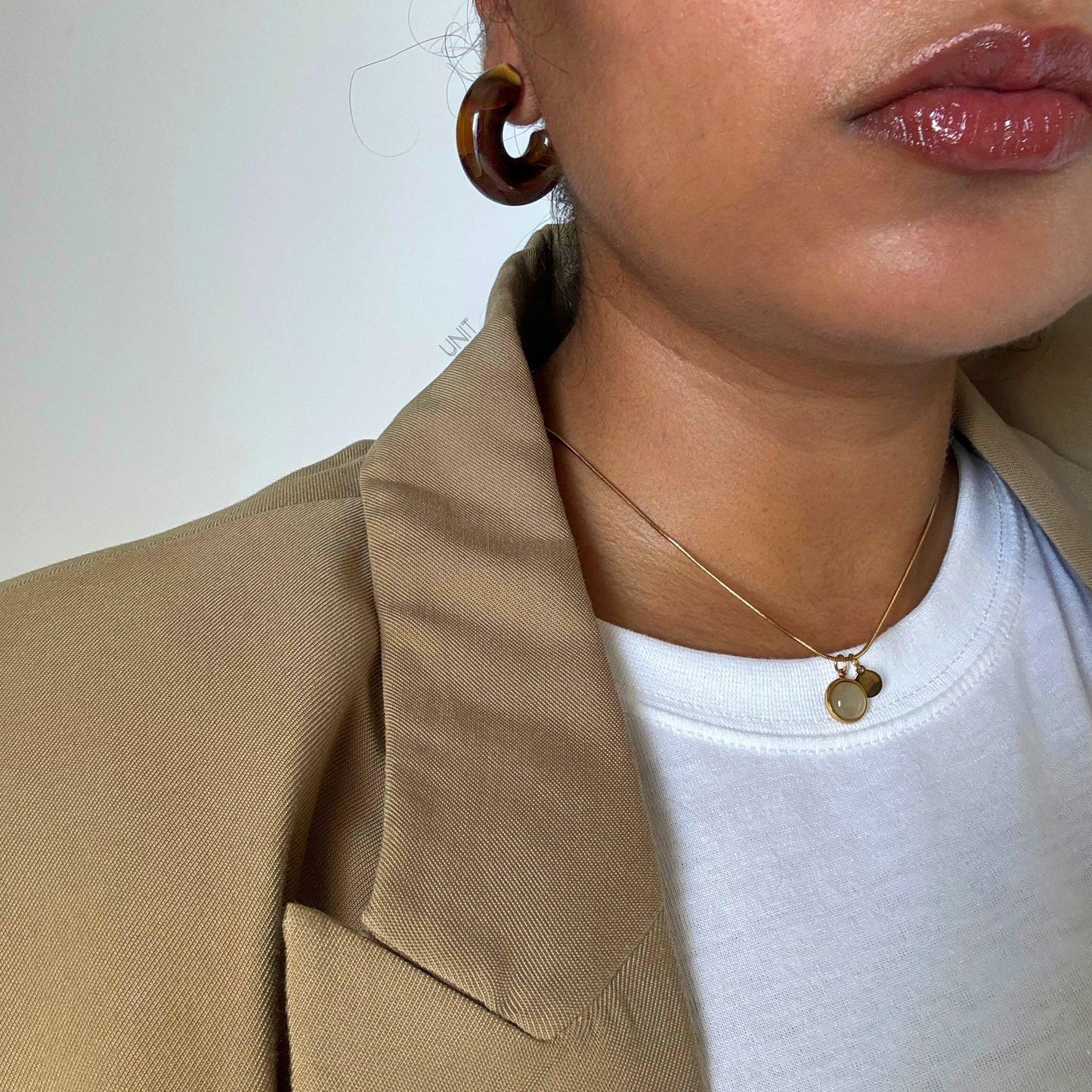 Maris Crescent Hoops – Espresso