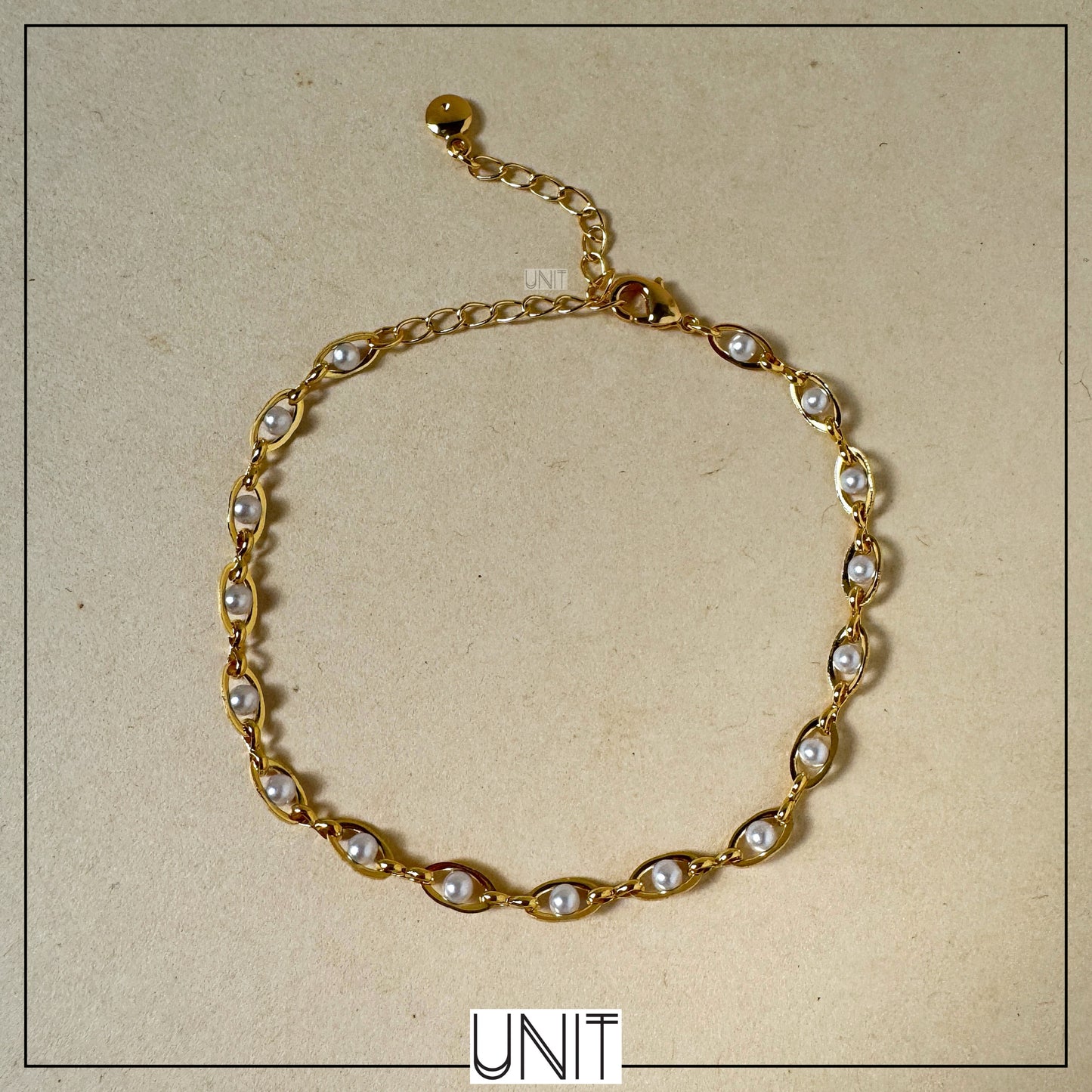 Lueur Pearl Link Anklet