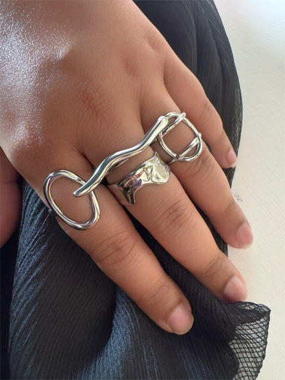 Elara Oval Silver Ring