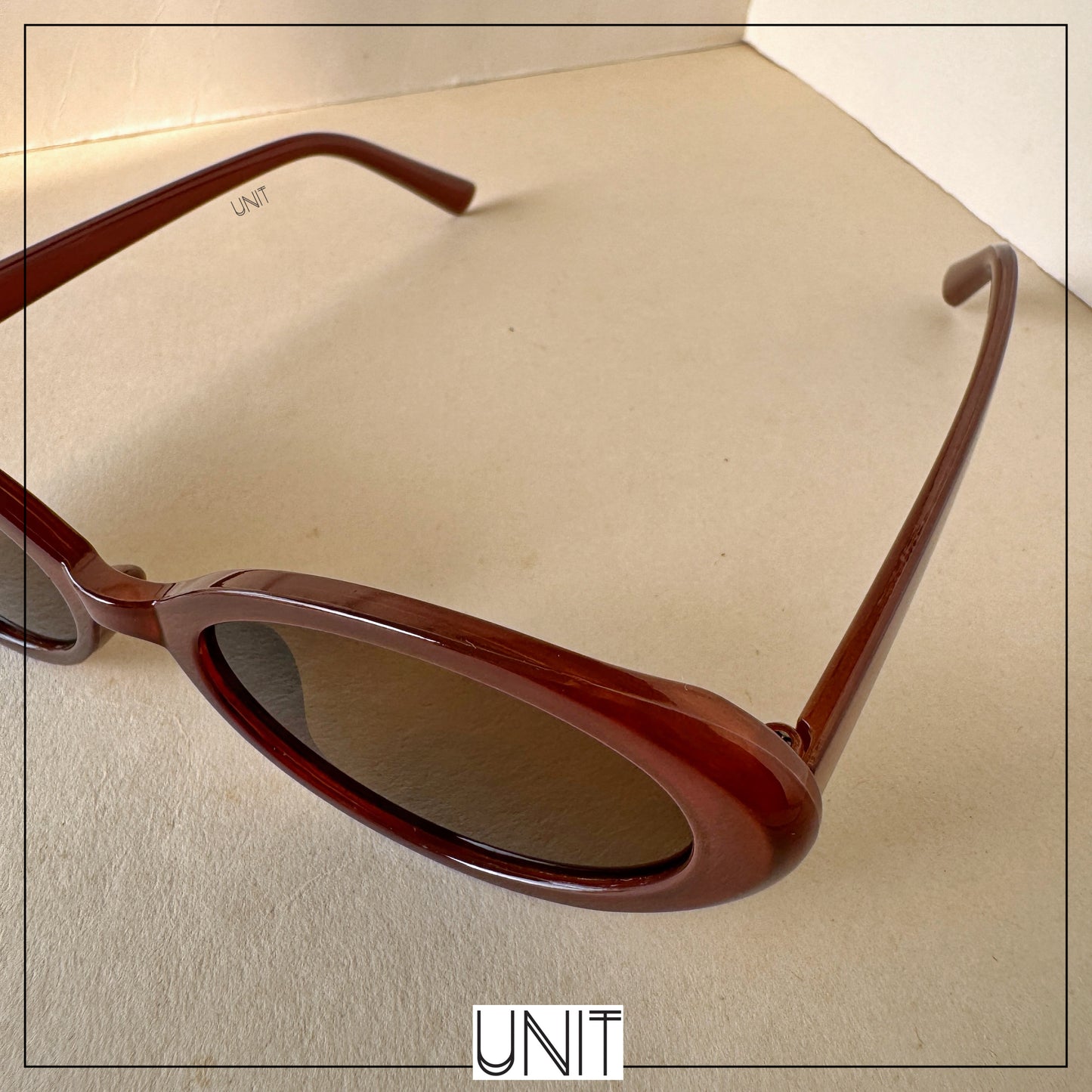 Retro Oval Sunglasses