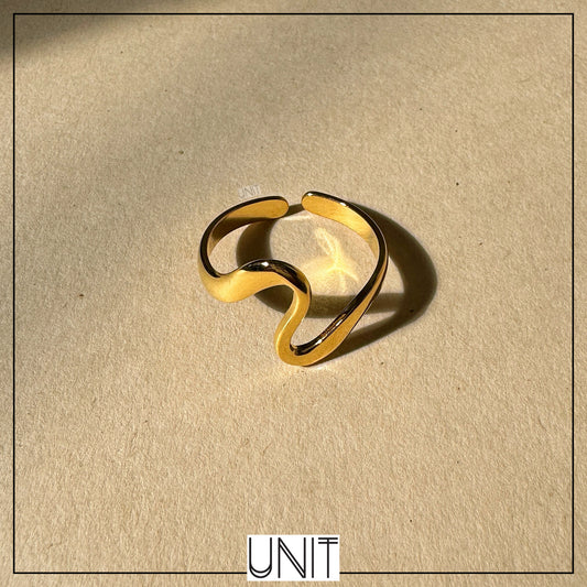 Mira Wave Ring