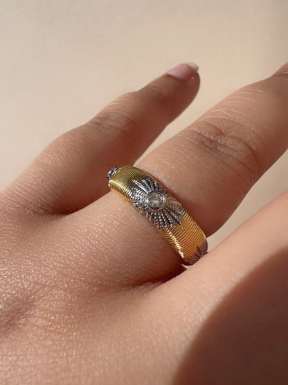 Solara Crest Cuff Ring