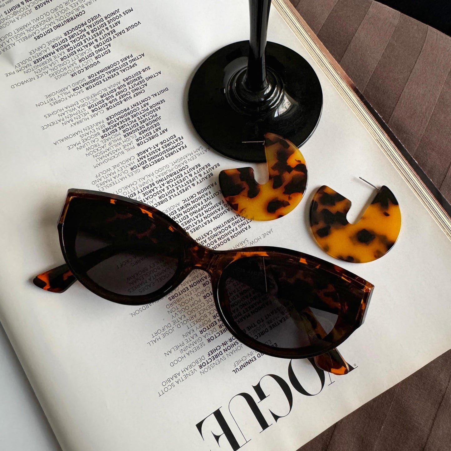Maris Crescent Hoops – Tortoise